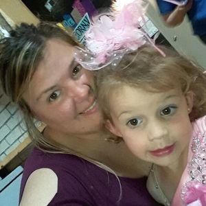 Meet your Posher, Tiffany